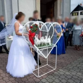 Serce z gołębiami do ślubu