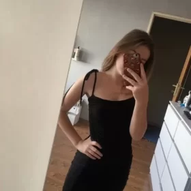 Marszczona sukienka czarna xs