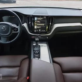 Volvo XC60 II rabat: 4% (8 000 zł) | Gwarancja Przebiegu i Serwisu | I-WŁ | ASO |