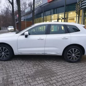 Volvo XC60 II rabat: 4% (8 000 zł) | Gwarancja Przebiegu i Serwisu | I-WŁ | ASO |