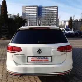 Volkswagen Passat B8 rabat: 3% (4 000 zł) |Gwarancja Przebiegu i Serwisu | ASO |4x4 | Web