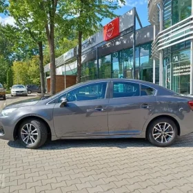 Toyota Avensis IV rabat: 1% (1 000 zł) | Gwarancja Przebiegu i Serwisu | Salon PL | I-