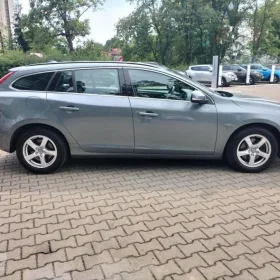 Volvo V60 II rabat: 2% (2 000 zł) | Gwarancja Przebiegu i Serwisu | I-WŁ | ASO |