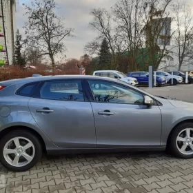 Volvo V40 II rabat: 6% (4 000 zł) | Gwarancja Przebiegu i Serwisu | I-WŁ | ASO |