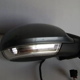 VW PASSAT B6 - LUSTERKO PRAWE 6 PINÓW