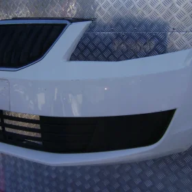 SKODA OCTAVIA III - ZDERZAK PRZEDNI