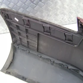 VW JETTA V - ZDERZAK TYLNY