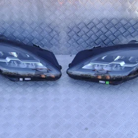 JAGUAR E-PACE - KOMPLETNY PRZÓD