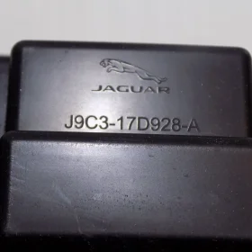 JAGUAR E-PACE BELKA TYŁ MOCOWANIE J9C3-17D928-A