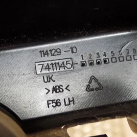 MINI F56 PROWADNICA ŚLIZG ZDERZAKA PRZÓD 7411146