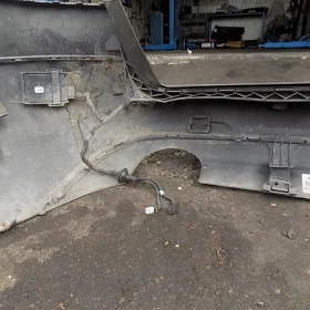 MERCEDES W212 KOMBI ZDERZAK TYŁ TYLNY PDC