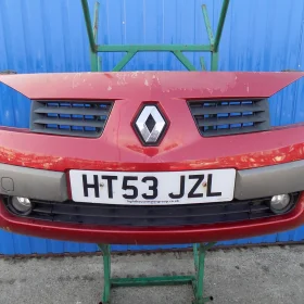 RENAULT MEGANE II ZDERZAK PRZÓD PRZEDNI HALOGENY