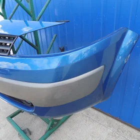 RENAULT MEGANE II ZDERZAK PRZEDNI HALOGENY KPL