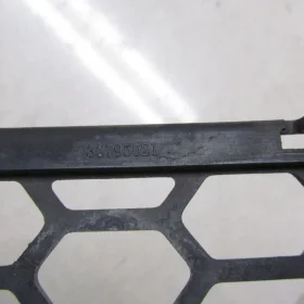 VOLVO V60 S60 II KRATKA ZDERZAKA PRZÓD 10-13 69