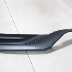 VOLVO V60 LIFT KRATKA ZDERZAKA PRAWA 13-18