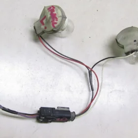 TRAFIC VIVARO II WIĄZKA LAMPY W ZDERZAK LEWA TYŁ