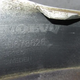 VOLVO V70 III DOKŁADKA ZDERZAKA PRZÓD 426-26 07-11