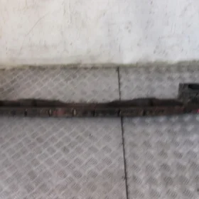 TRAFIC II VIVARO LIFT BELKA ZDERZAKA TYŁ TYLNA 10-