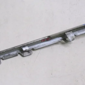 KUGA MK1 LISTWA RAMKA ZDERZAKA LEWA 8V41-8C436-BA