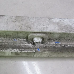 TOYOTA AVENSIS T27 ABSORBER ZDERZAKA PRZÓD 09-