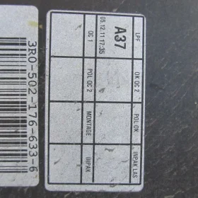 VOLVO XC60 ZDERZAK TYŁ TYLNY 452-46 08-13 55