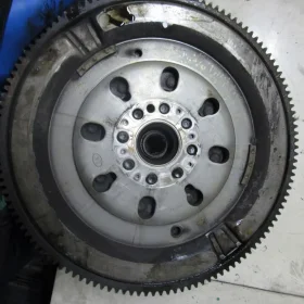 X-TRAIL T31 2,0D SPRZEGŁO KOMPLETNE 07-14 64