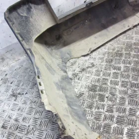 LAND ROVER DISCOVERY III ZDERZAK TYŁ TYLNY 04-09