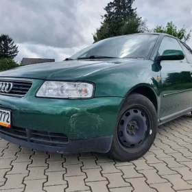 Audi A3   1.6 benzynka