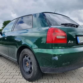Audi A3   1.6 benzynka