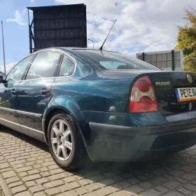 VW Passat   2.0 benzynka  2002r